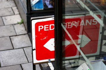 Red Pedestrians Sign