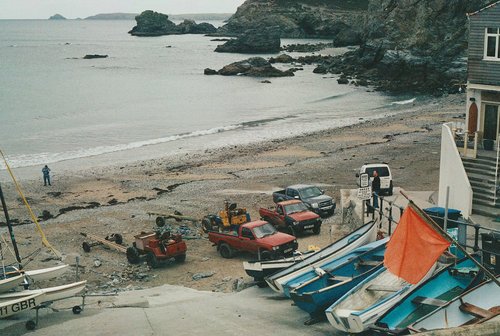 Boats and 4x4s at St Agnes Beach (Trevaunance) 5a